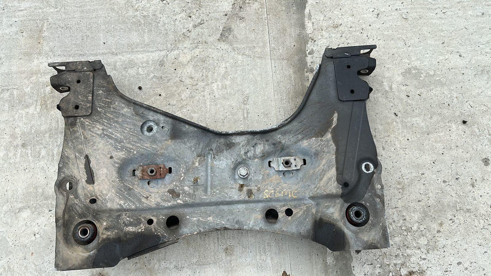 Балка передняя (Подрамник) Renault Scenic/2 2003-2009