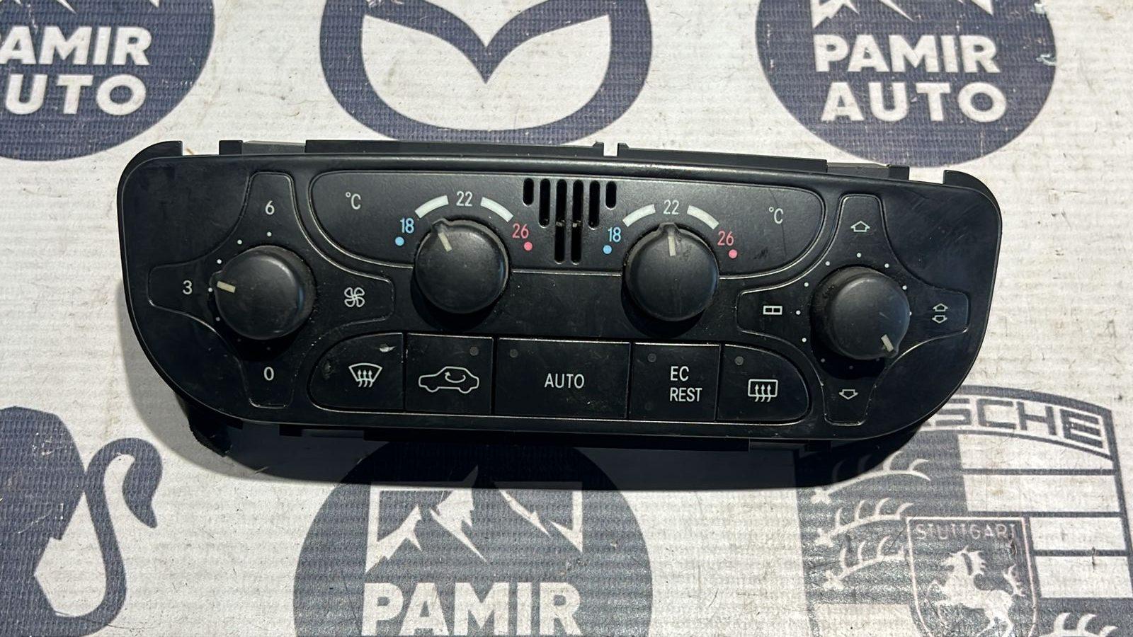 Блок управления климатом Mercedes C/W203 2000-2008