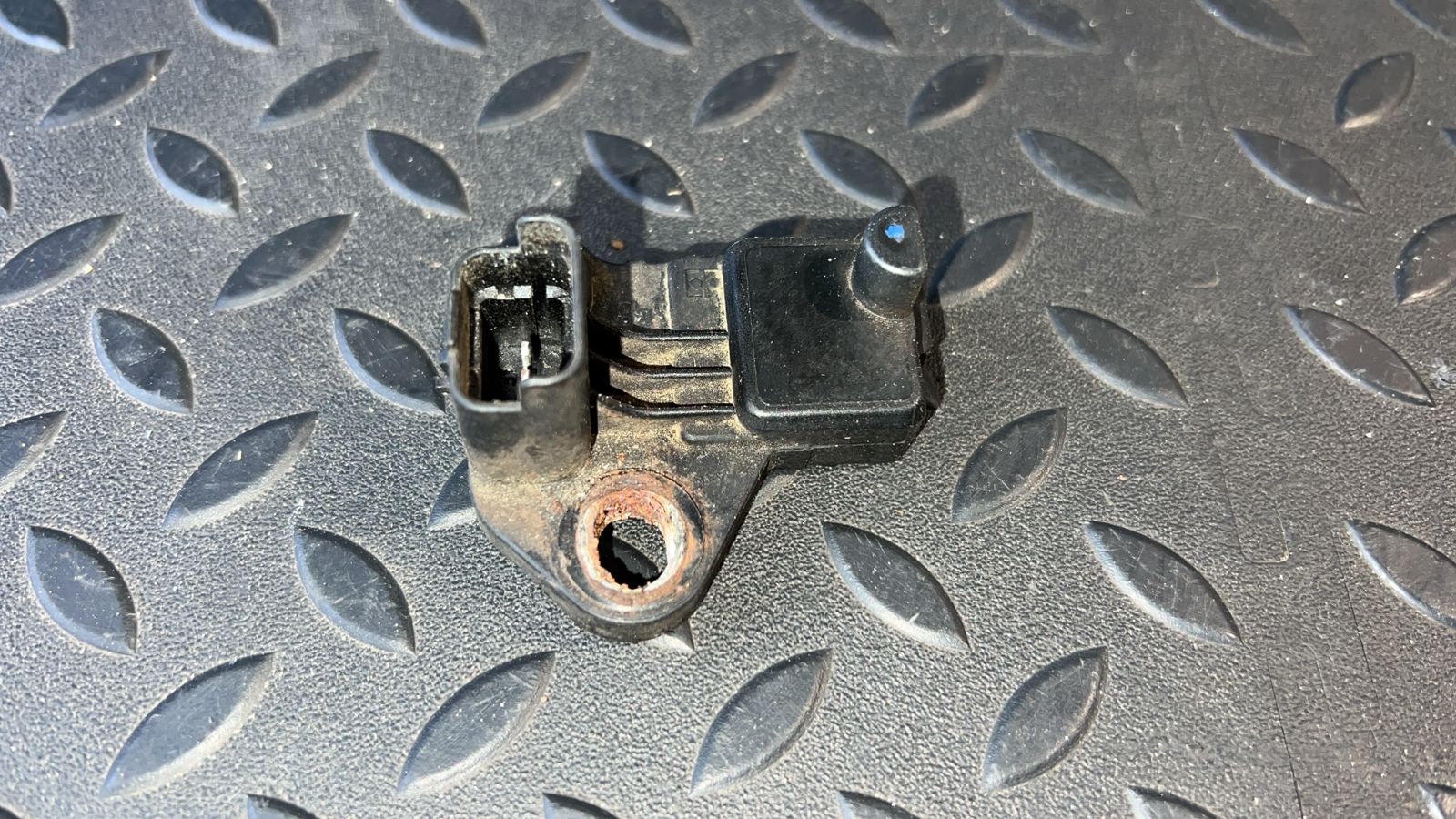 Датчик положения коленвала Ford Focus/2 2004-2011