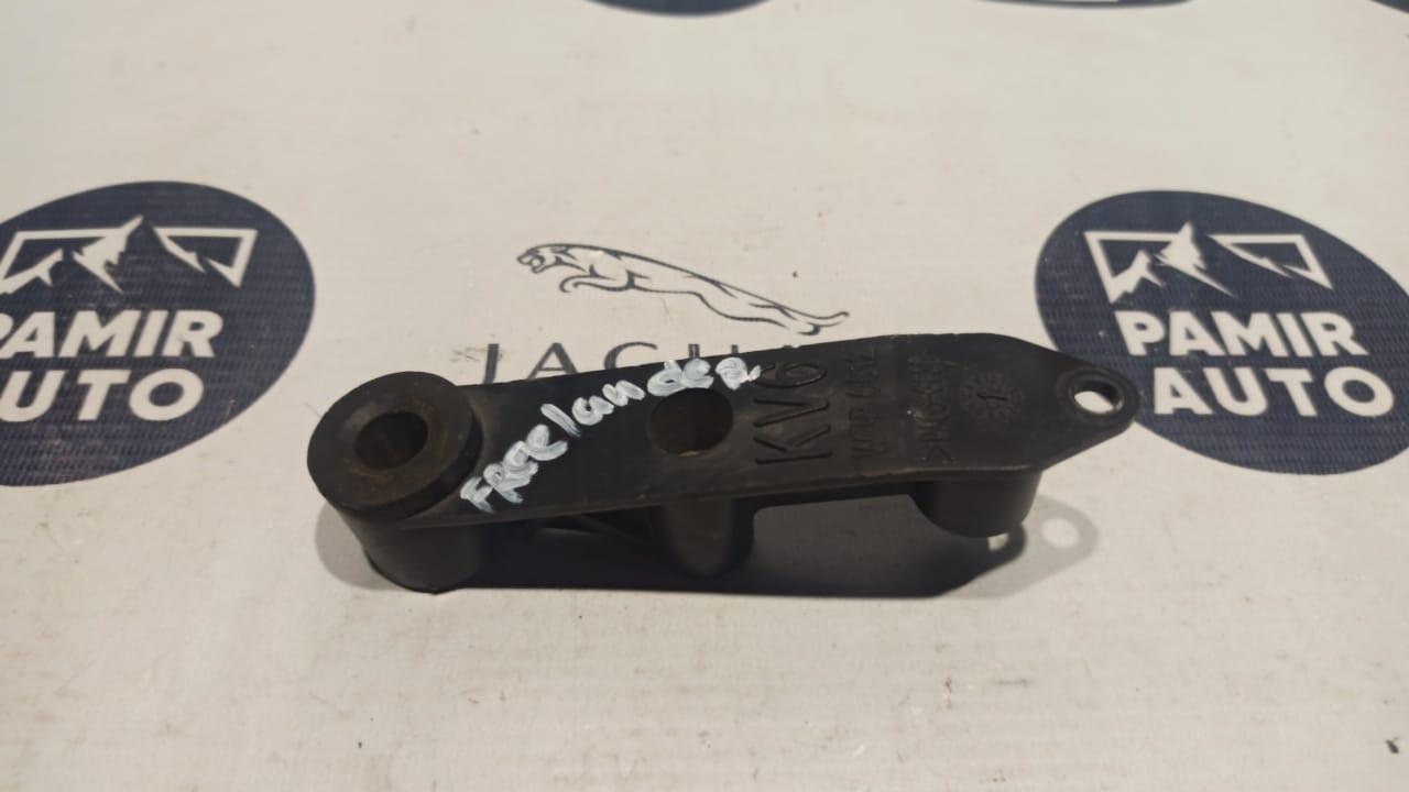 Кронштейн радиатора Land Rover Freelander 1998-2006