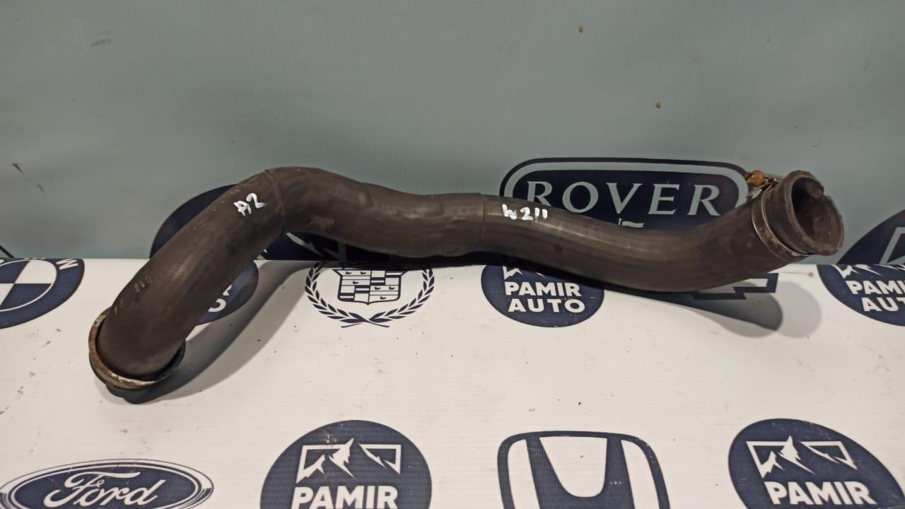 Патрубок ОЖ Mercedes E/W211 2002-2009