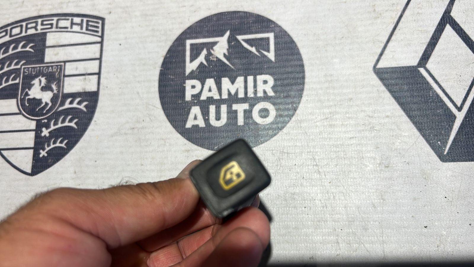 Кнопка блокировки стеклоподъемника Land Rover Freelander 1998-2006