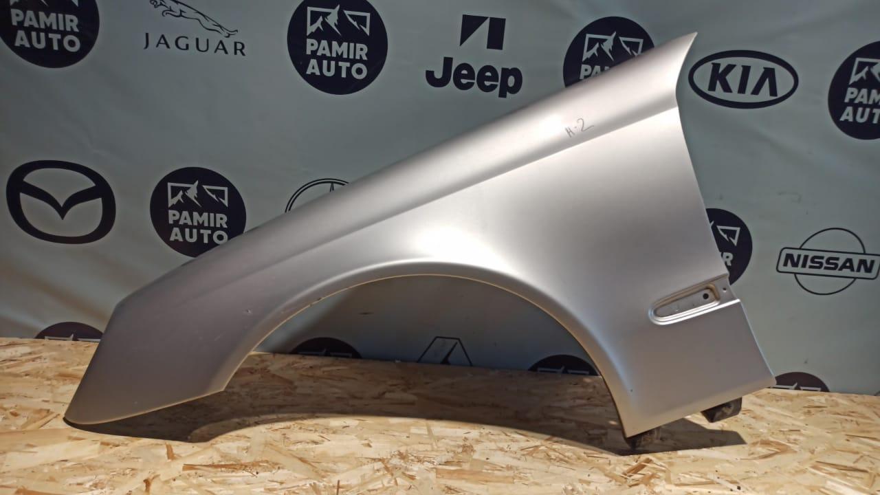 Крыло переднее левое Mercedes E/W211 2002-2009