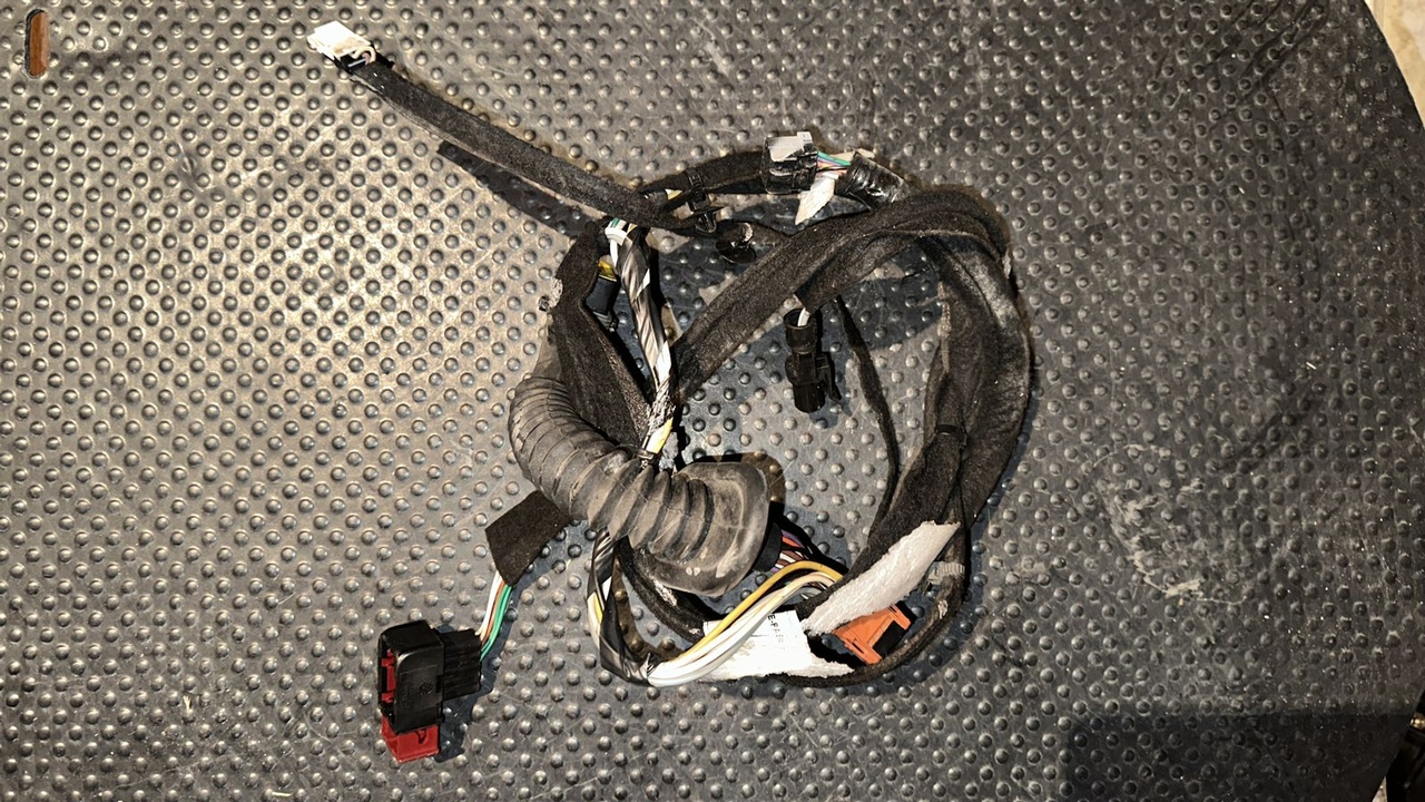 Проводка двери передняя правая Opel Movano/A 2003-2010