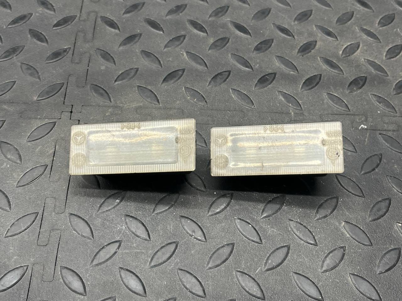 Фонарь подсветки номера Mercedes Vito/W638 1996-2003