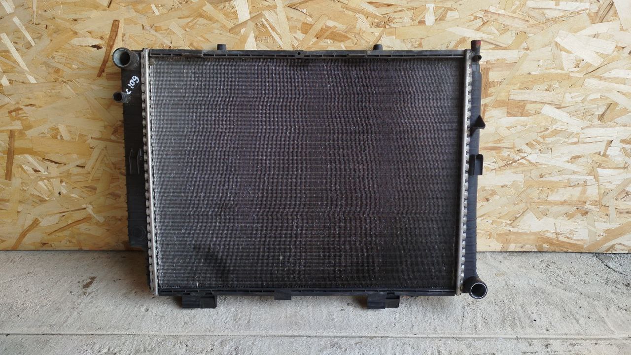 Радиатор ОЖ Mercedes E/W210 1995-2003