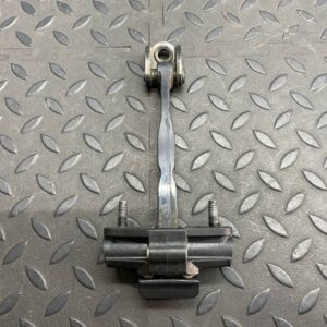 Ограничитель двери передний Ford Fiesta/6 2008-2019