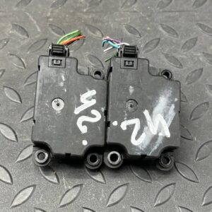 Моторчик заслонки отопителя Renault Scenic/2 2003-2009