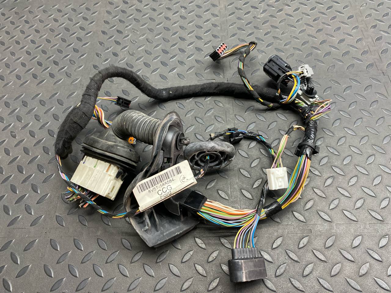 Проводка двери передняя левая Ford Fiesta/6 2008-2019