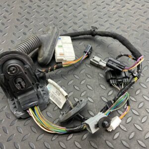 Проводка двери передняя правая Ford Fiesta/6 2008-2019