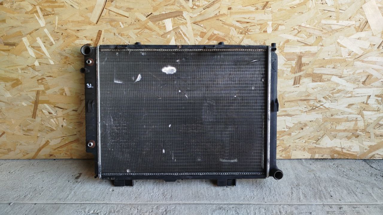 Радиатор ОЖ Mercedes E/W210 1995-2003