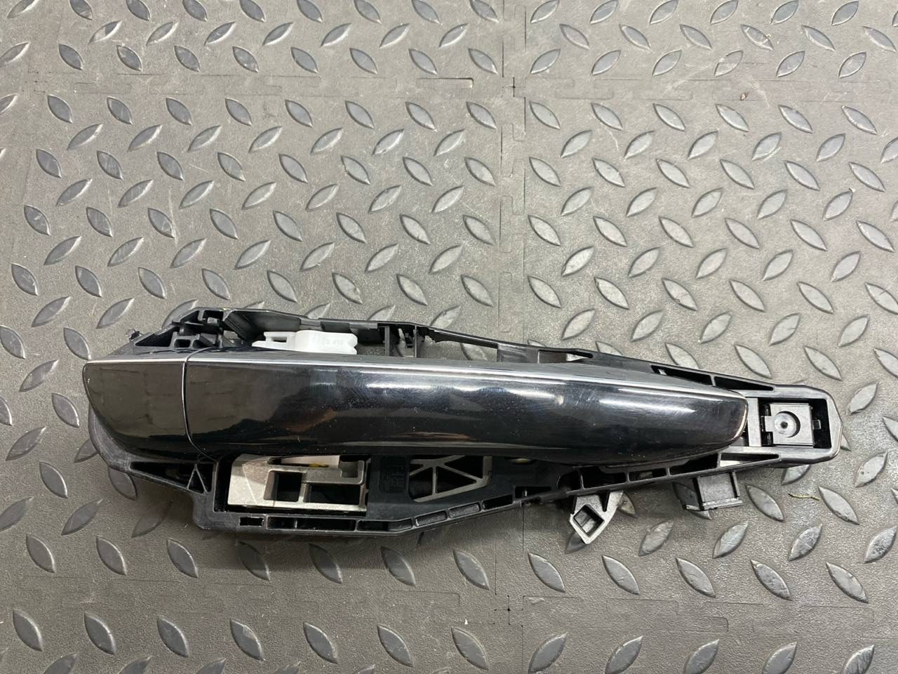 Ручка двери задняя правая Citroen C4/2 2010-2020