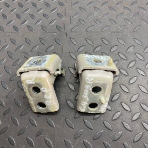 Петля двери задняя правая Citroen C4/2 2010-2020