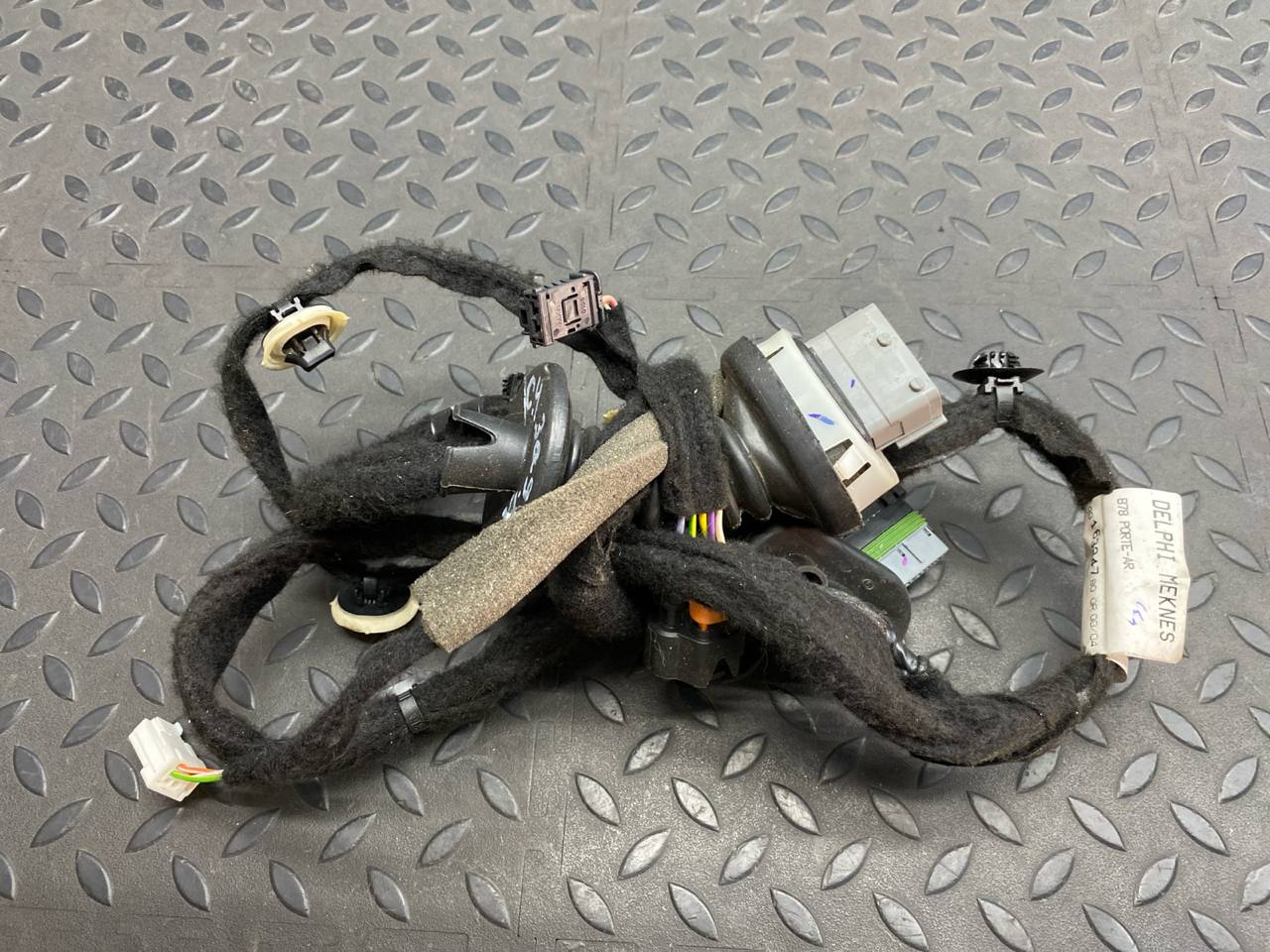 Проводка двери задняя Citroen C4/2 2010-2020