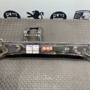 Панель передняя (Телевизор) верхняя часть Mercedes C/W203 2000-2008