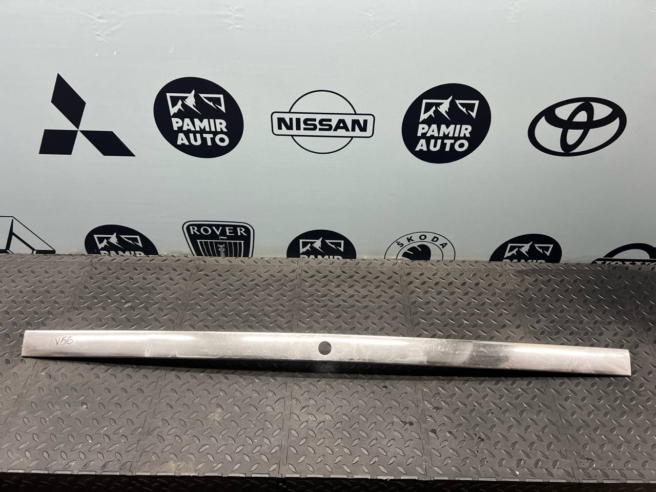 Накладка крышки багажника Opel Vectra/C 2002-2008