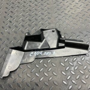 Кронштейн замка двери передний левый Mercedes C/W204 2006-2015