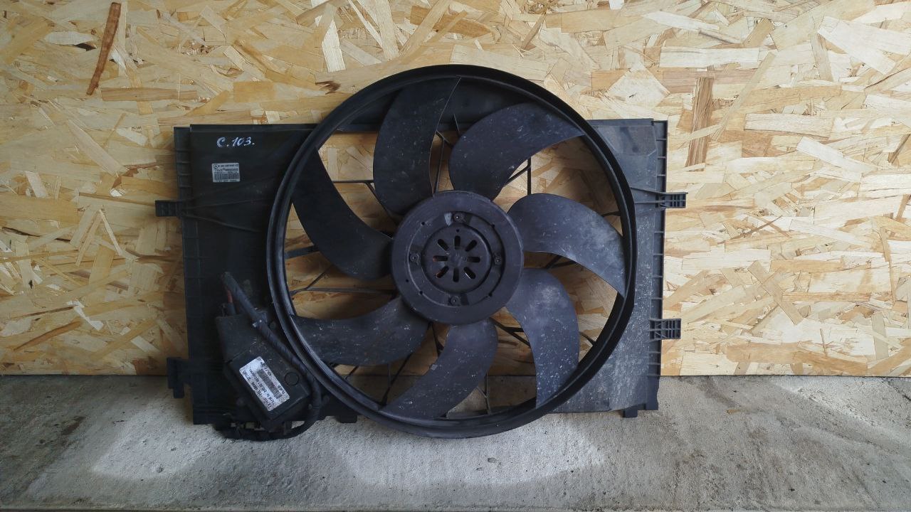 Вентилятор радиатора Mercedes C/W203 2000-2008