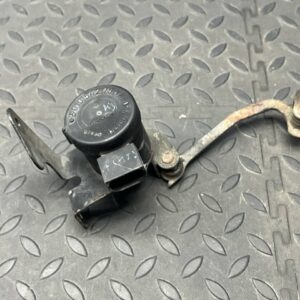 Датчик положения кузова Mercedes E/W210 1995-2003