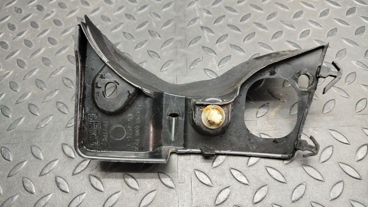 Брызговик задний левый Mercedes E/W210 1995-2003