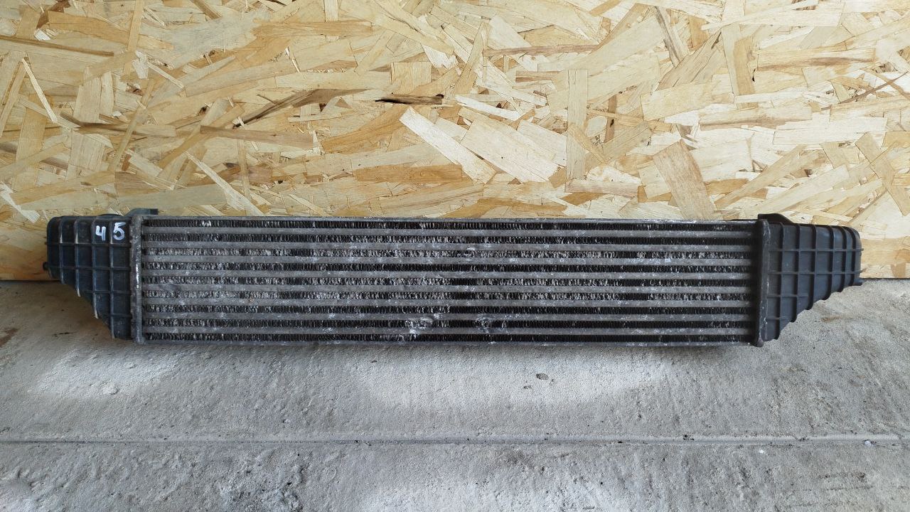 Интеркулер Mercedes C/W203 2000-2008