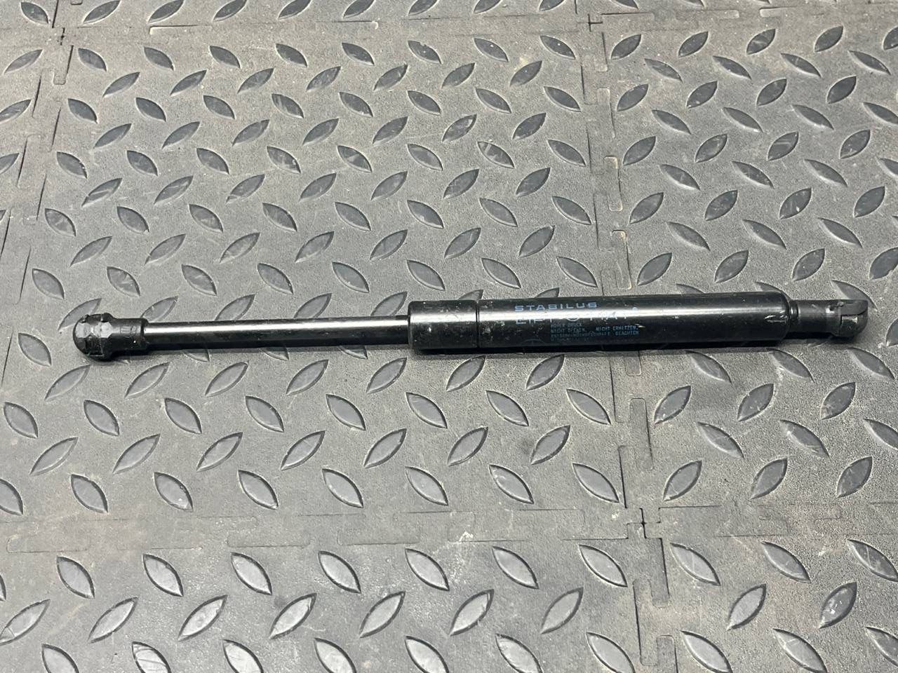 Амортизатор двери багажника E/W211 2002-2009