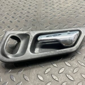 Ручка двери задняя левая Mercedes C/W203 2000-2008