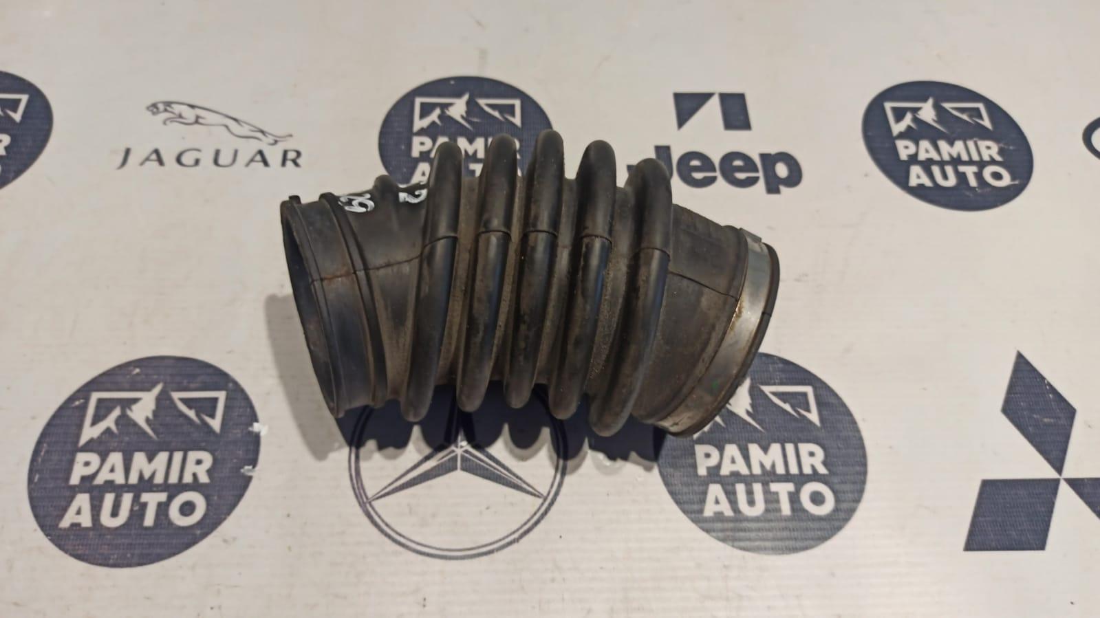 Патрубок воздушного фильтра Ford Focus/2 2004-2011