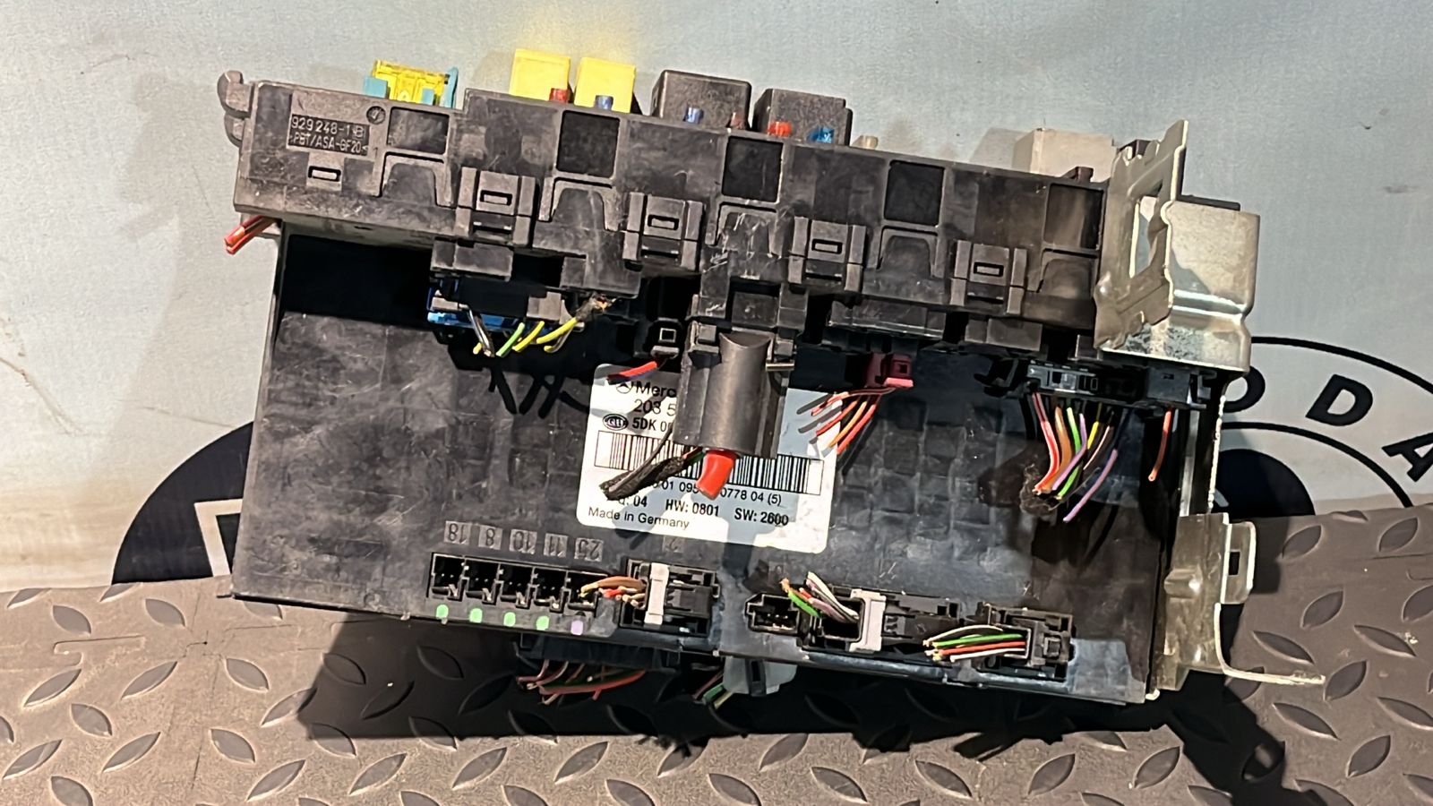 Блок SAM задний Mercedes C/W203 2000-2008
