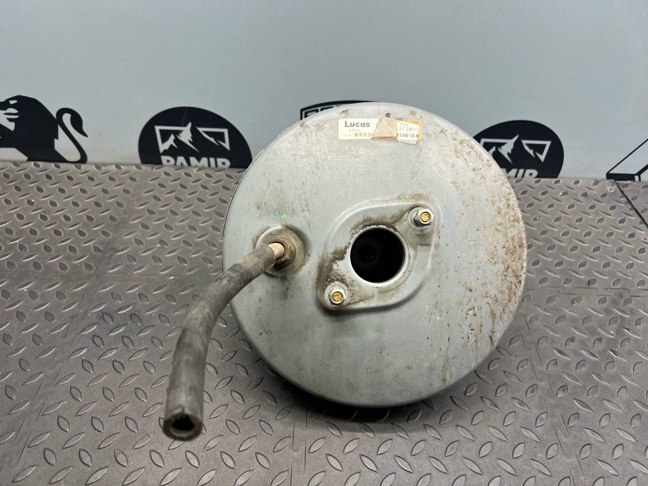 Усилитель тормозов вакуумный Mercedes C/W202 1993-2001