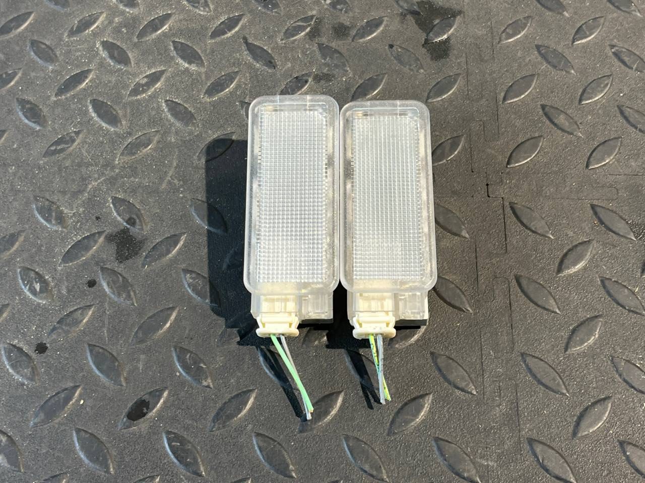 Плафон салонный Peugeot 207 2006-2015