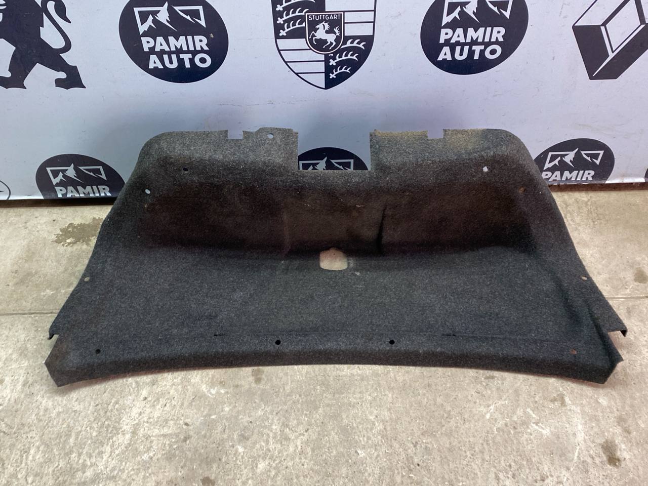 Обшивка крышки багажника Mercedes C/W202 1993-2001