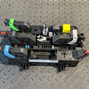 Блок предохранителей Opel Astra/H 2004-2014