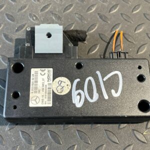 Блок управления телефоном Mercedes C/W203 2000-2008