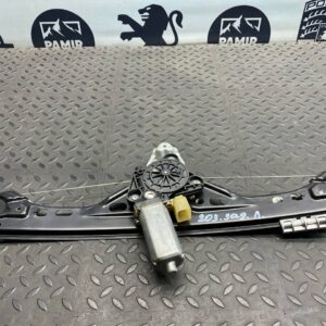 Стеклоподъемник задний левый Mercedes C/W203 2000-2008