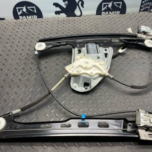 Стеклоподъемник передний правый Mercedes C/W203 2000-2008