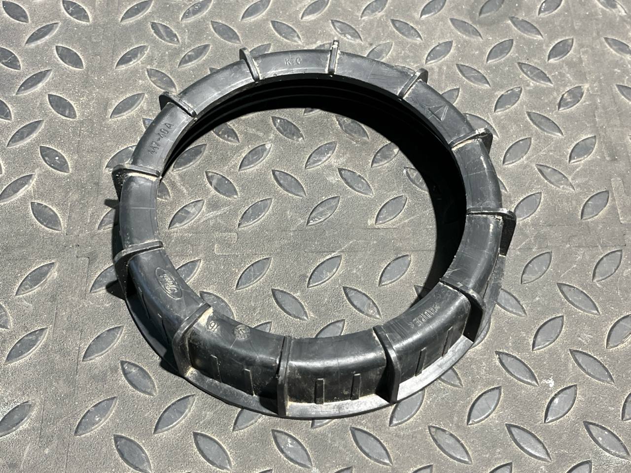 Гайка топливного насоса Ford Mondeo/3 2000-2007