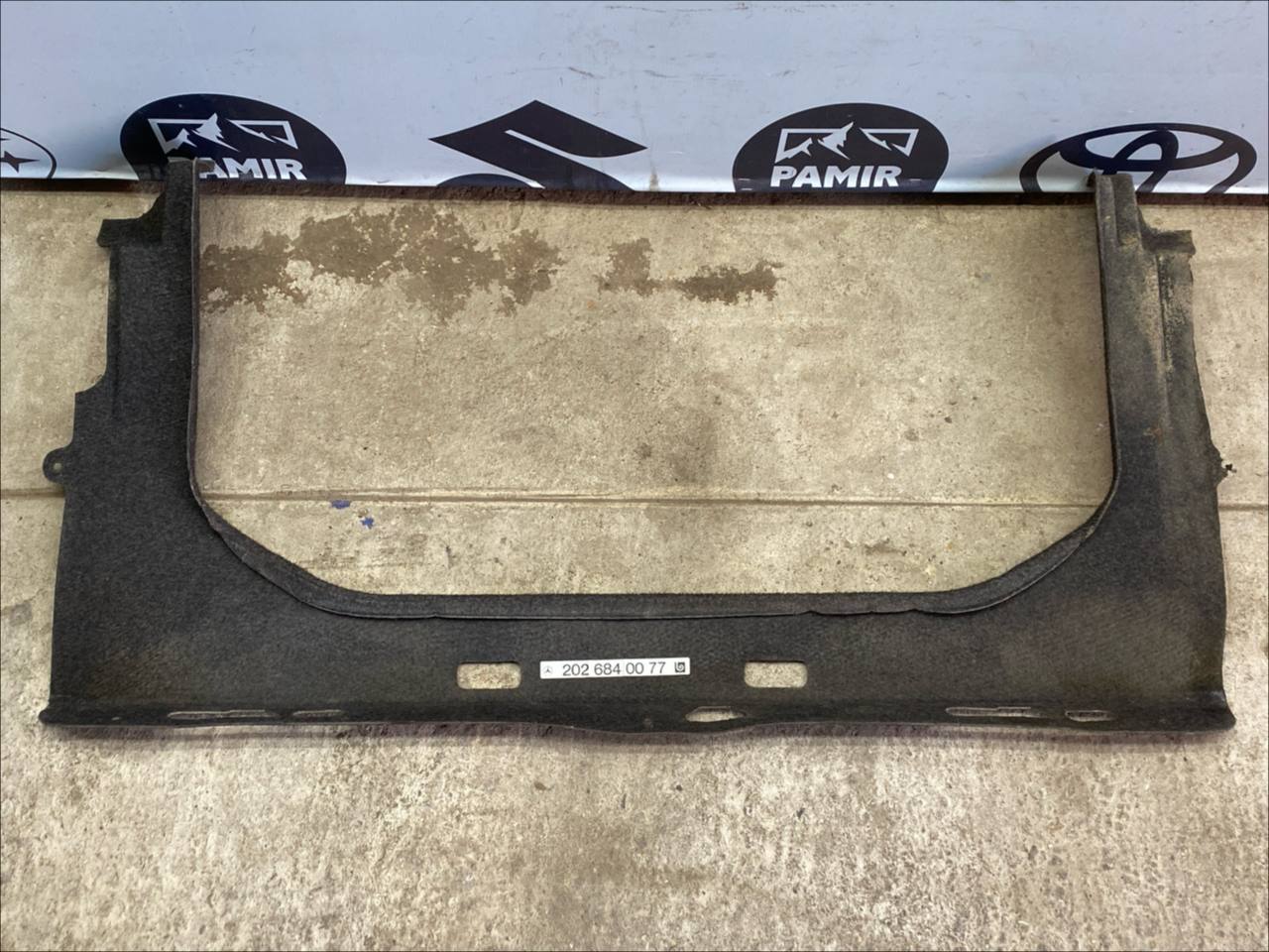 Обшивка багажника Mercedes C/W202 1993-2001