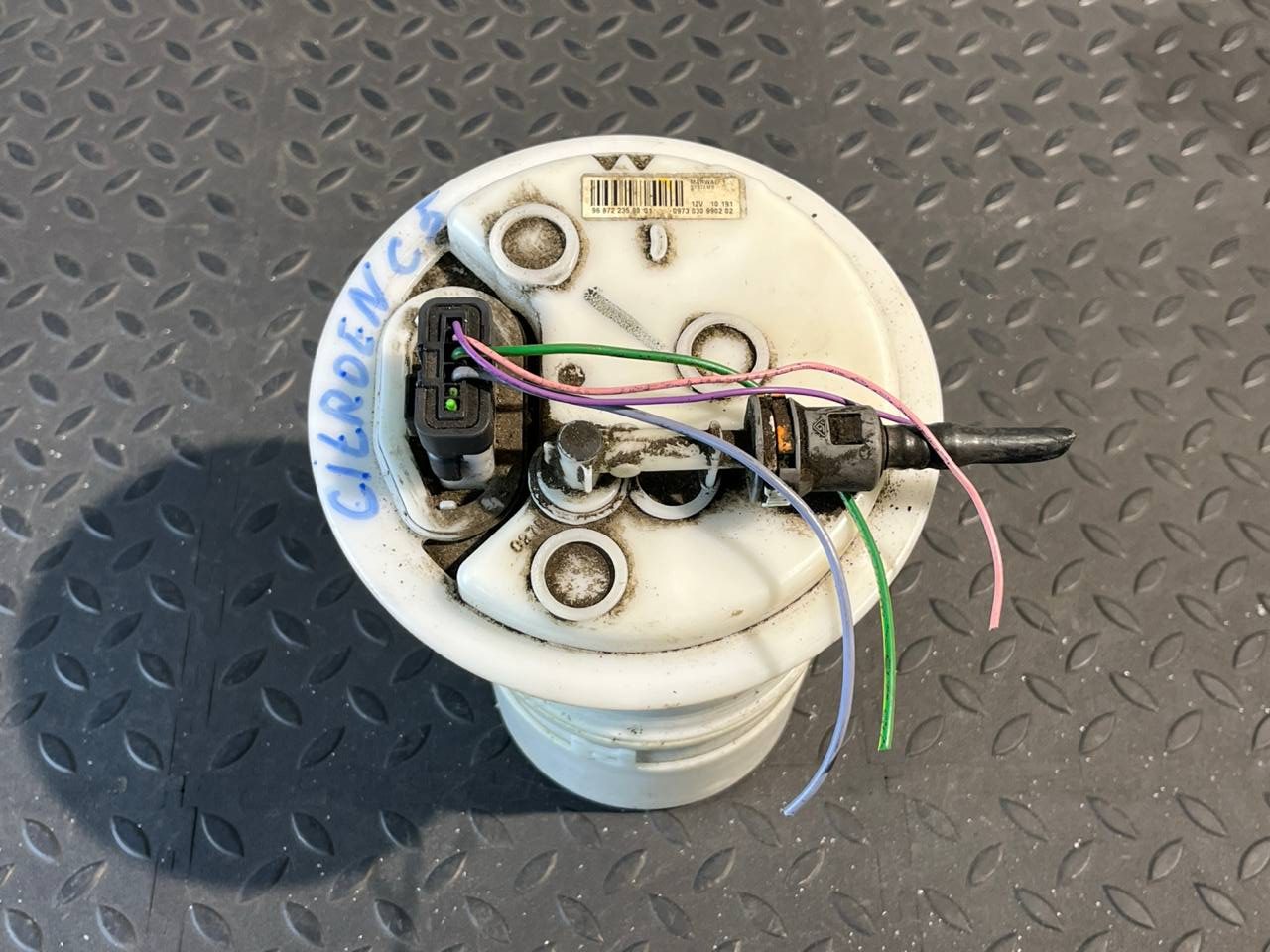 Насос топливный Citroen C5 2001-2008