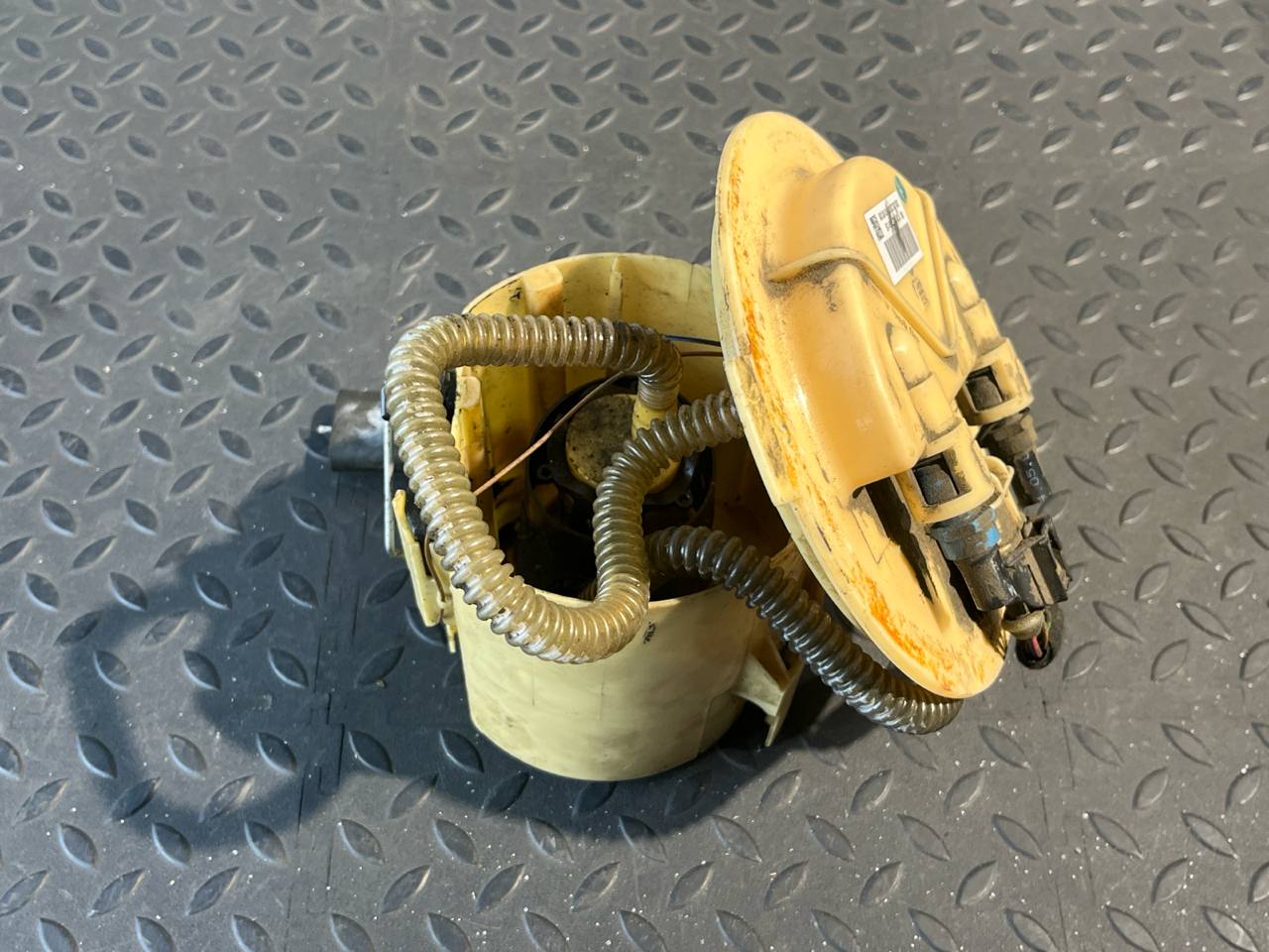 Насос топливный Opel Zafira/B 2005-2014