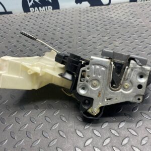 Замок двери передний левый Mercedes E/W210 1995-2003