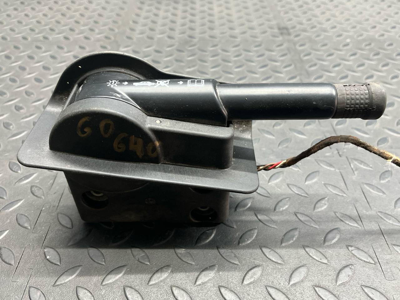 Рычаг фаркопа Mercedes E/W211 2002-2009