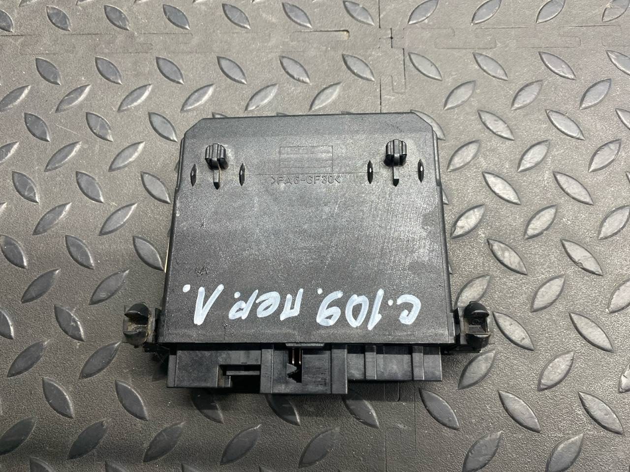 Блок комфорта двери передний левый Mercedes E/W210 1995-2003