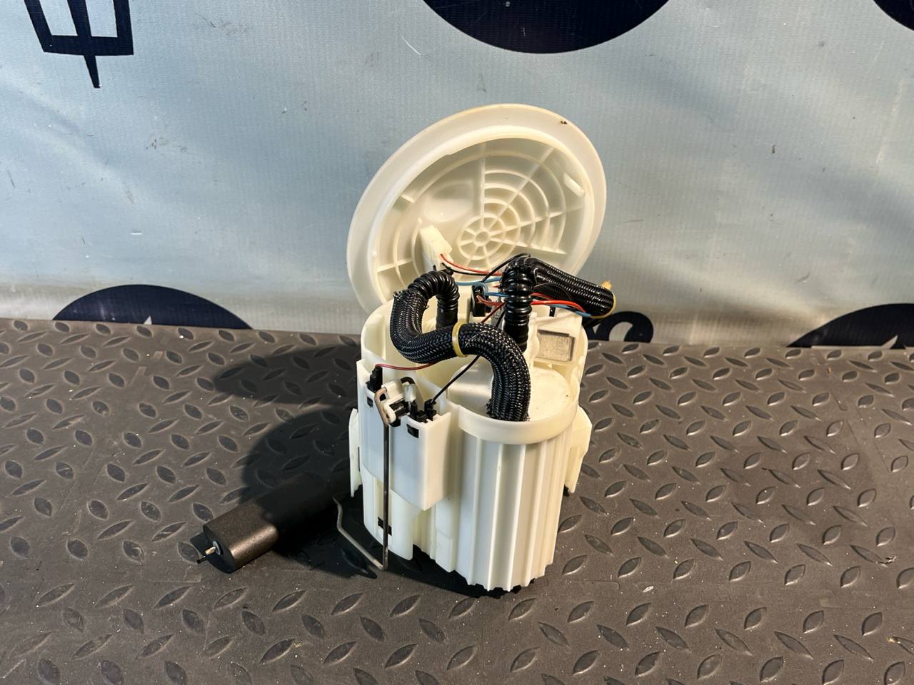 Насос топливный Opel Astra/H 2004-2014