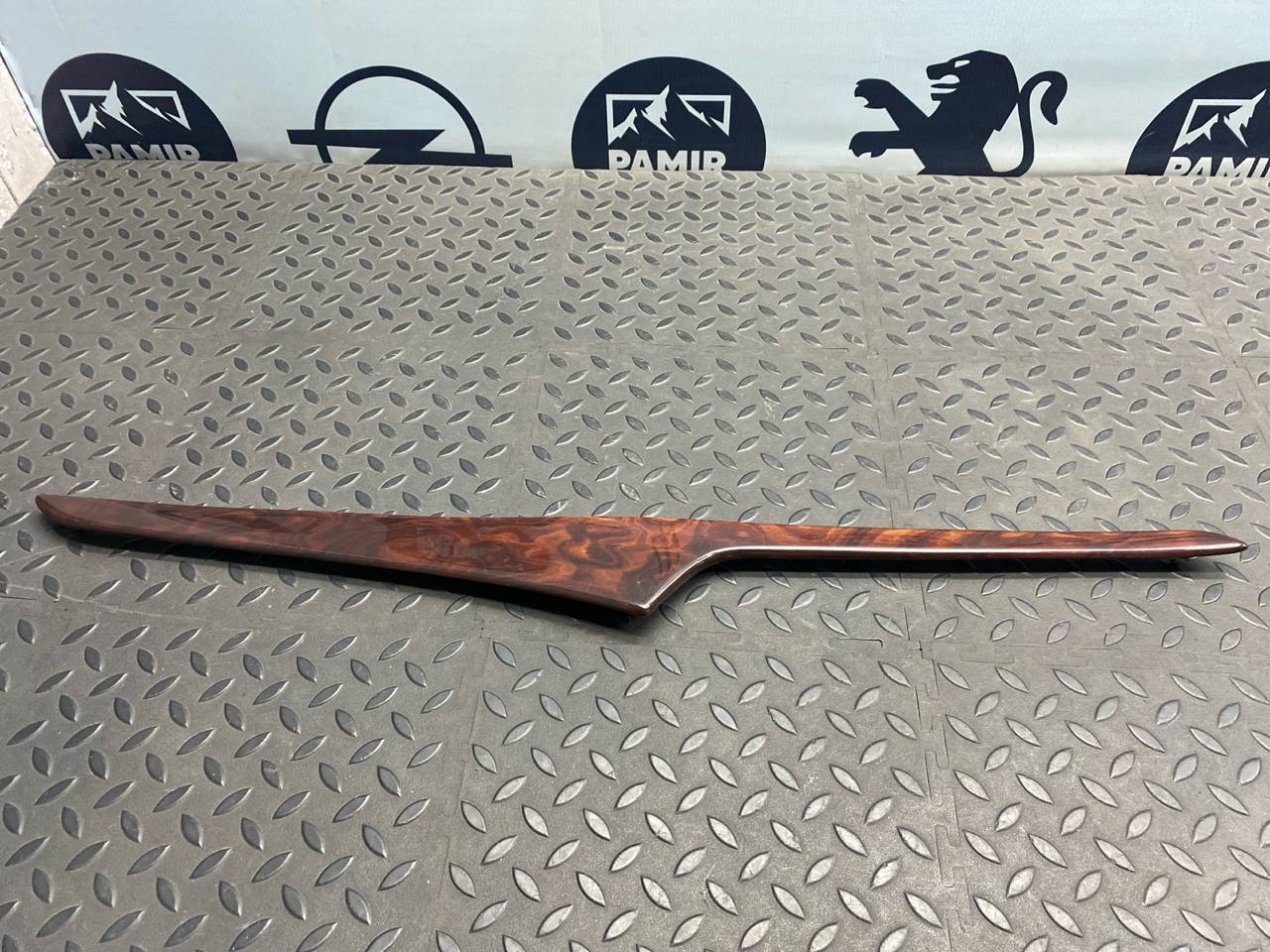 Накладка двери передняя левая Mercedes E/W210 1995-2003