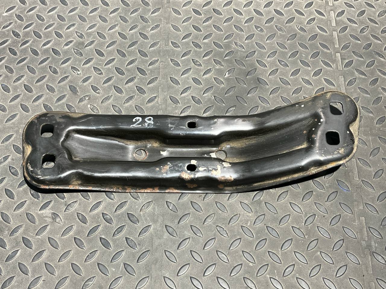 Кронштейн АКПП Mercedes E/W210 1995-2003