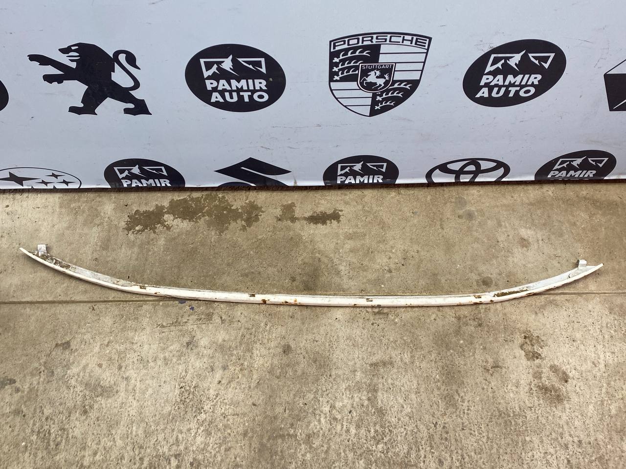 Планка под фару Mercedes Vito/W638 1996-2003