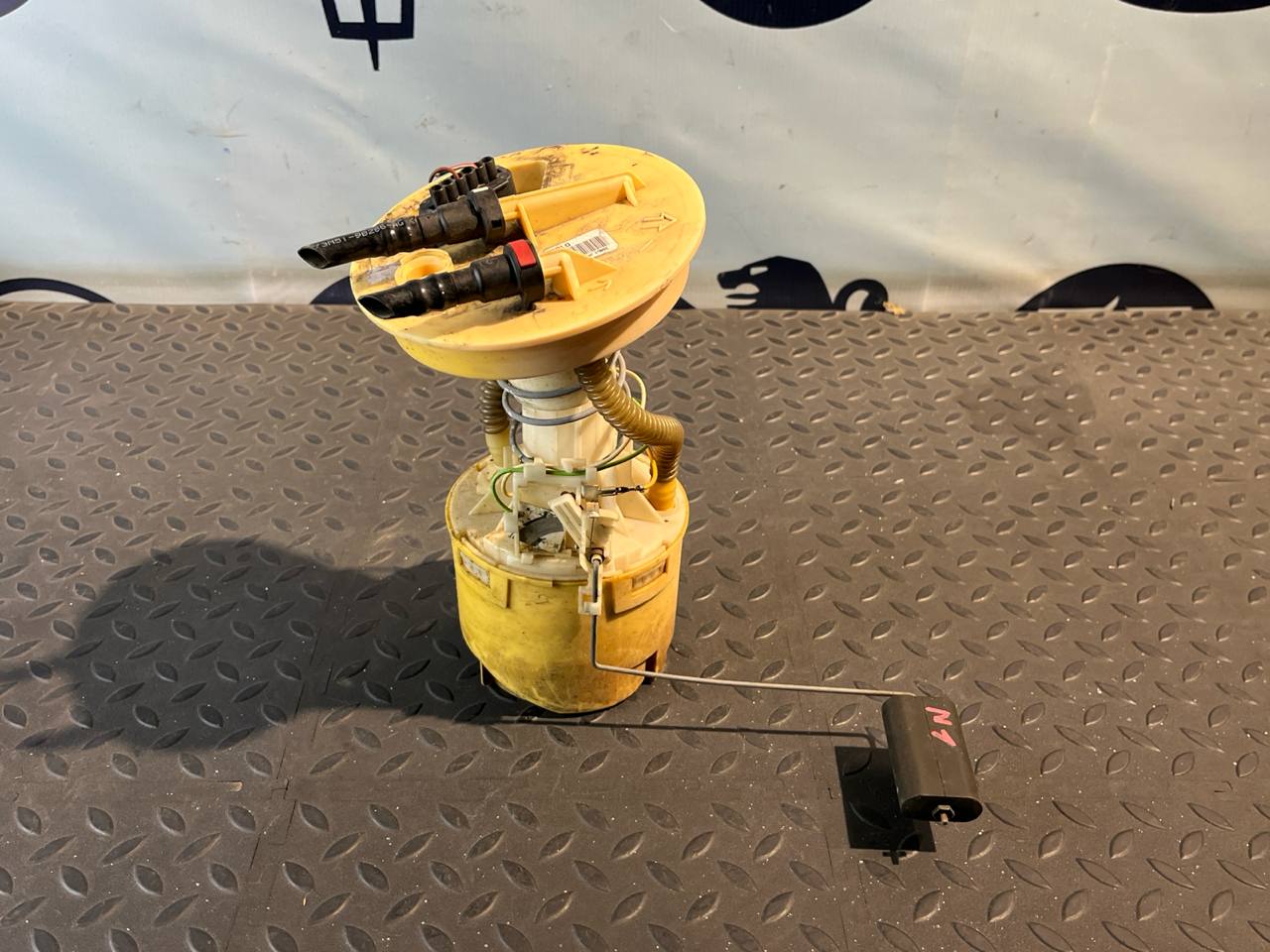 Датчик уровня топлива Ford Focus/2 2004-2011