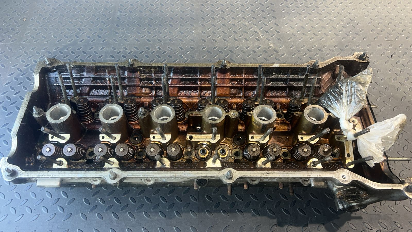 Головка блока цилиндров (ГБЦ) BMW 3/E46 1998-2007