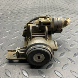 Личинка замка багажника Mercedes C/W202 1993-2001